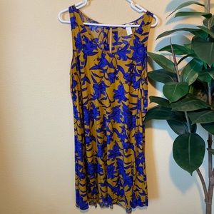 H&M sleeveless below-knee floral swing dress